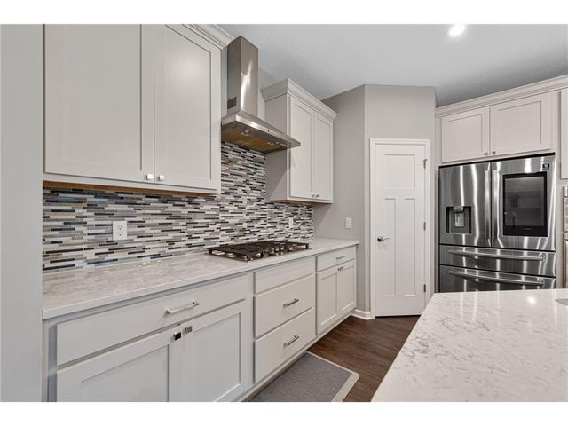 5632 Jarett Court NE, Prior Lake, MN 55372