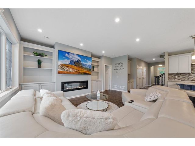 5632 Jarett Court NE, Prior Lake, MN 55372