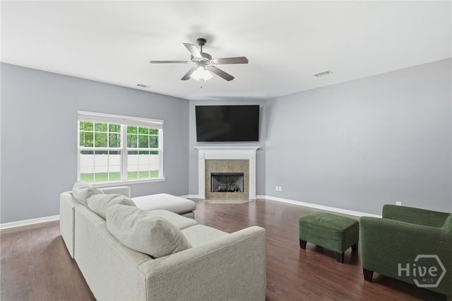 1295 Peacock Trail, Hinesville, GA 31313