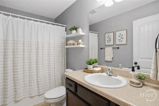 1295 Peacock Trail, Hinesville, GA 31313