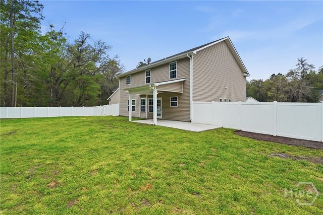 1295 Peacock Trail, Hinesville, GA 31313