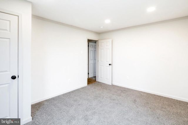 7047 LINCOLN HWY W, Thomasville, PA 17364