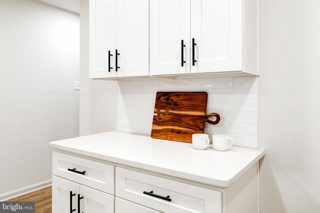 7047 LINCOLN HWY W, Thomasville, PA 17364