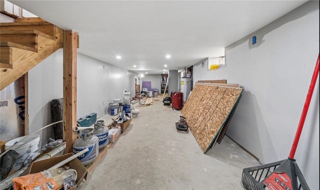 4430 Bowes Ave, West Mifflin, PA 15122