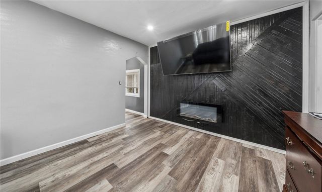 4430 Bowes Ave, West Mifflin, PA 15122