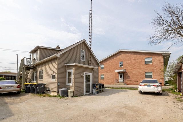 1145 White Rock AVENUE, Waukesha, WI 53186