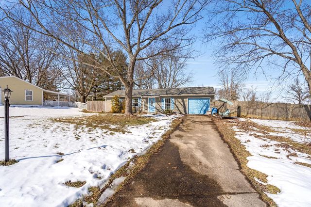 1502 Royal Oak Court, Goshen, OH 45140