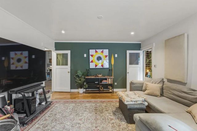 3065 Reynard, San Diego, CA 92103