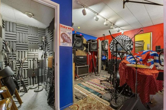 3065 Reynard, San Diego, CA 92103