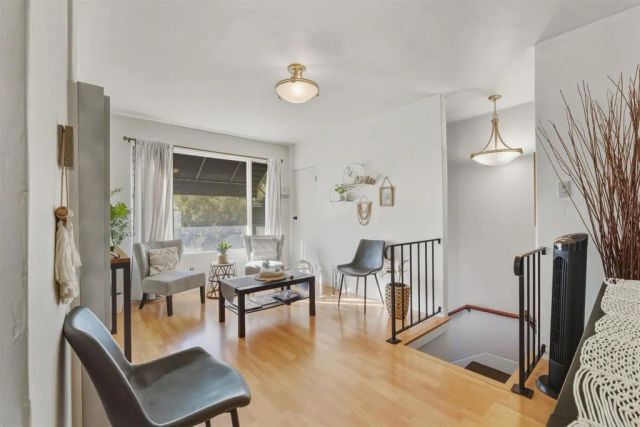 3065 Reynard, San Diego, CA 92103