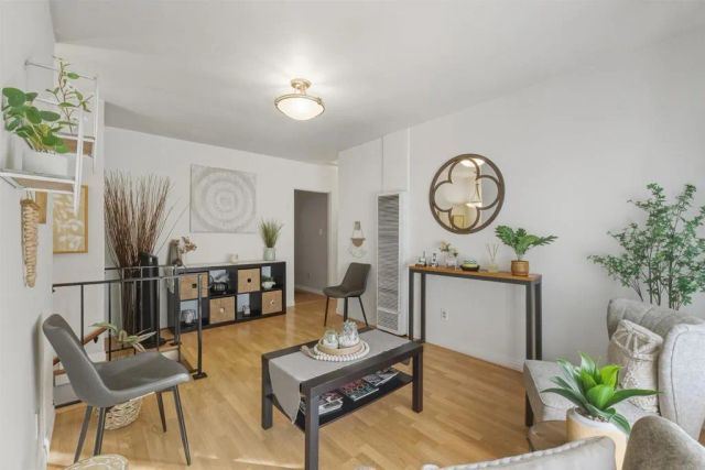 3065 Reynard, San Diego, CA 92103