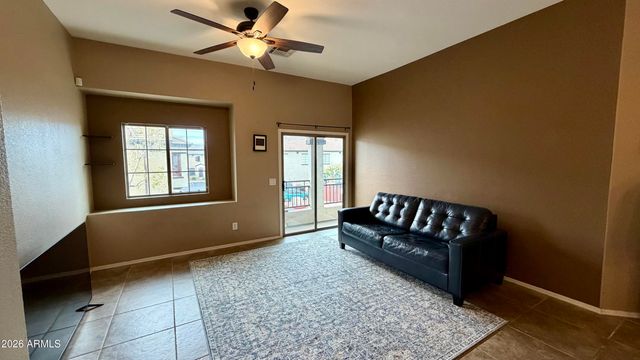 2725 E MINE CREEK Road 2058, Phoenix, AZ 85024