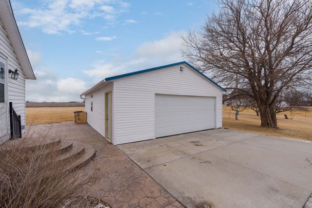 12596 E 200th Street, Orion, IL 61273