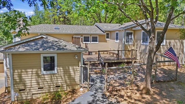 11791 Vicki Dr, North San Juan, CA 95960