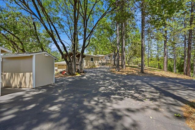 11791 Vicki Dr, North San Juan, CA 95960