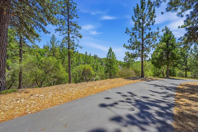 11791 Vicki Dr, North San Juan, CA 95960