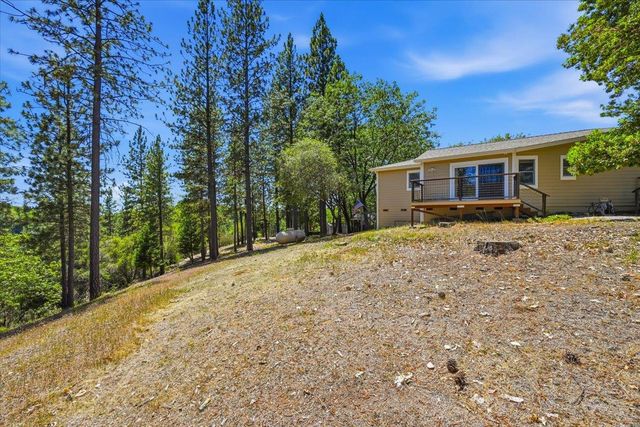 11791 Vicki Dr, North San Juan, CA 95960