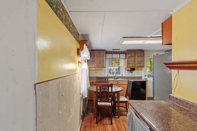 562 Union Street, Leominster, MA 01453
