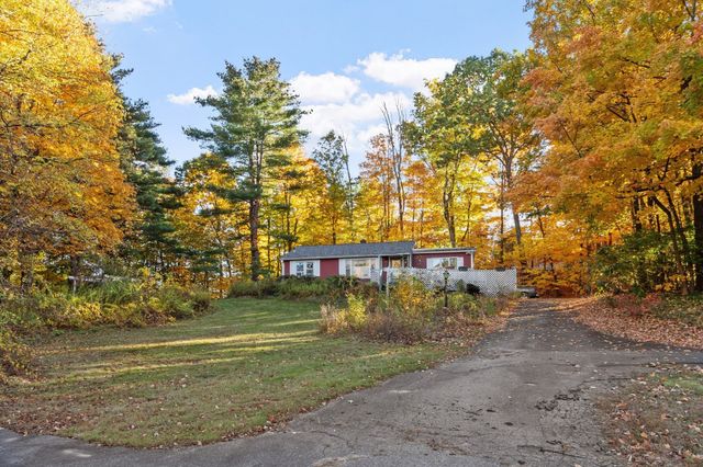 562 Union Street, Leominster, MA 01453