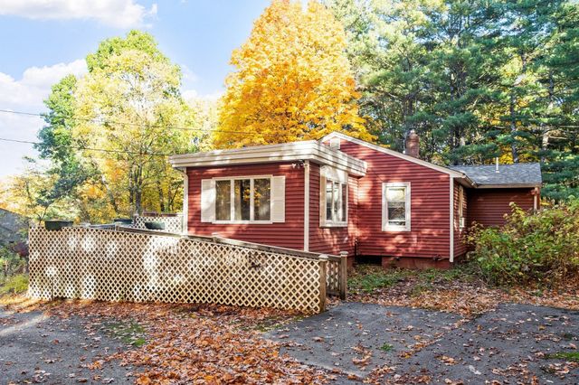 562 Union Street, Leominster, MA 01453
