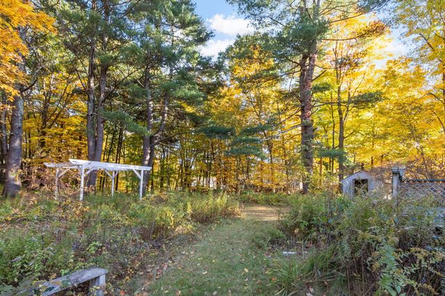 562 Union Street, Leominster, MA 01453