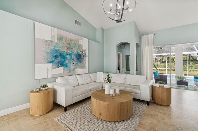 10122 WHISPER POINTE DRIVE, Tampa, FL 33647