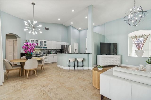 10122 WHISPER POINTE DRIVE, Tampa, FL 33647