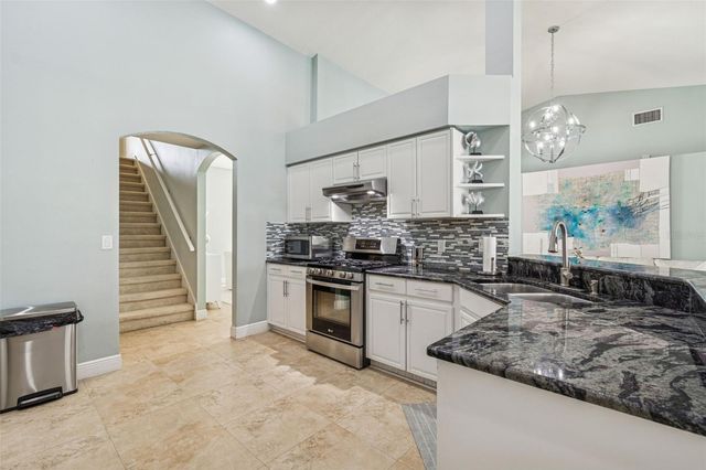 10122 WHISPER POINTE DRIVE, Tampa, FL 33647