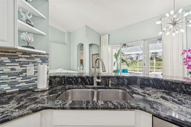 10122 WHISPER POINTE DRIVE, Tampa, FL 33647