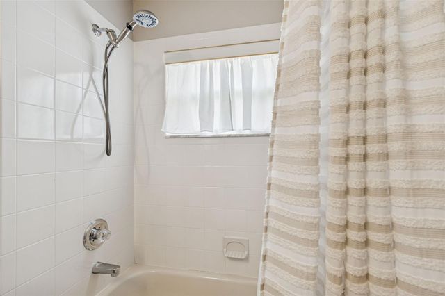 10122 WHISPER POINTE DRIVE, Tampa, FL 33647