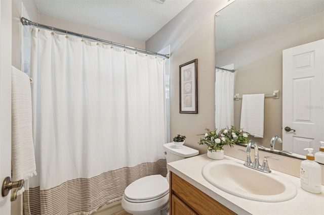 10122 WHISPER POINTE DRIVE, Tampa, FL 33647