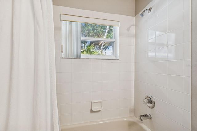 10122 WHISPER POINTE DRIVE, Tampa, FL 33647