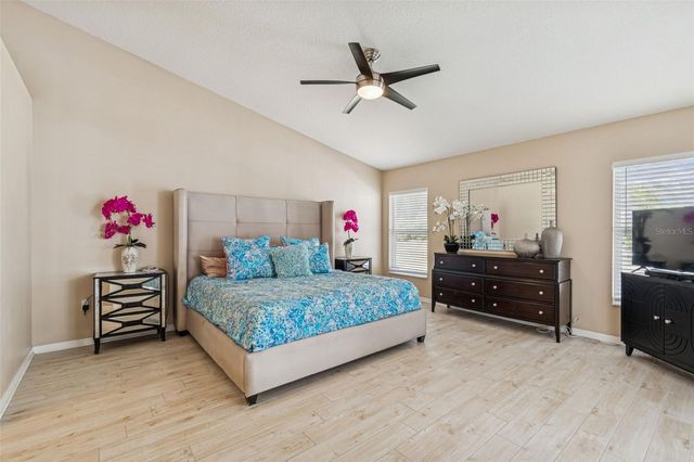 10122 WHISPER POINTE DRIVE, Tampa, FL 33647