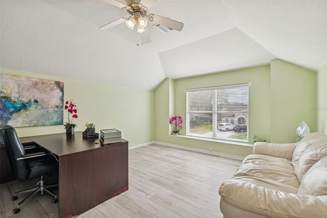 10122 WHISPER POINTE DRIVE, Tampa, FL 33647