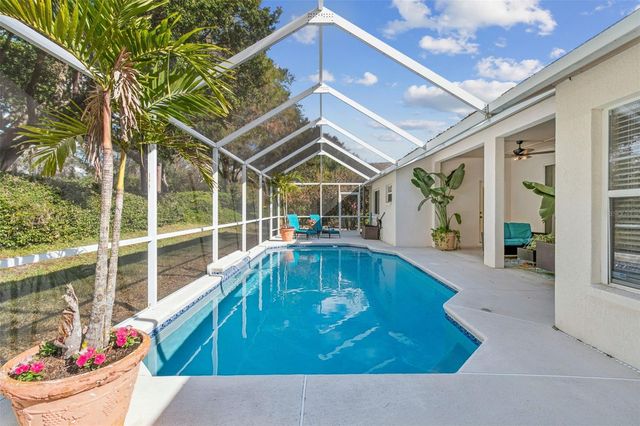 10122 WHISPER POINTE DRIVE, Tampa, FL 33647