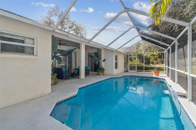 10122 WHISPER POINTE DRIVE, Tampa, FL 33647