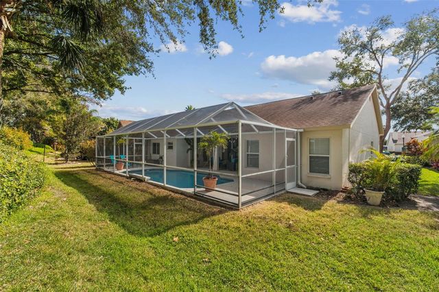 10122 WHISPER POINTE DRIVE, Tampa, FL 33647