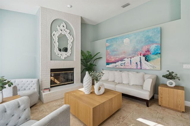 10122 WHISPER POINTE DRIVE, Tampa, FL 33647