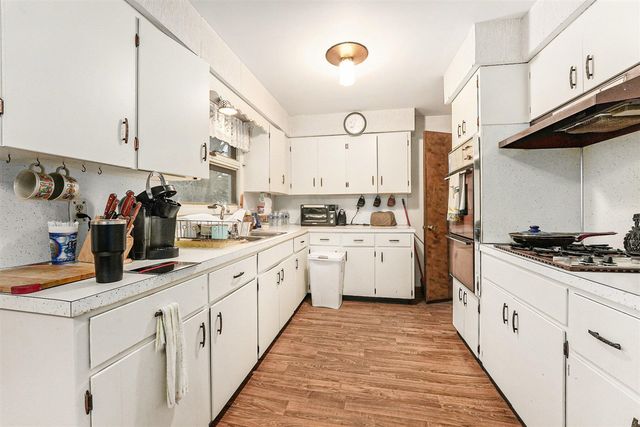 1324 4 Mile Road, Grand Rapids, MI 49544