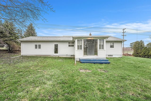 1324 4 Mile Road, Grand Rapids, MI 49544