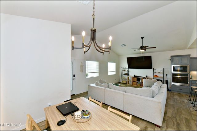 11182 BLAZING STAR Place, El Paso, TX 79934