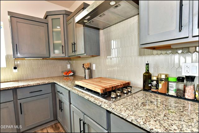 11182 BLAZING STAR Place, El Paso, TX 79934