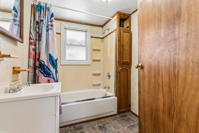 1513 9th Street, Port Huron, MI 48060