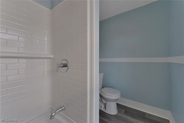306 Maplewood Avenue, Struthers, OH 44471