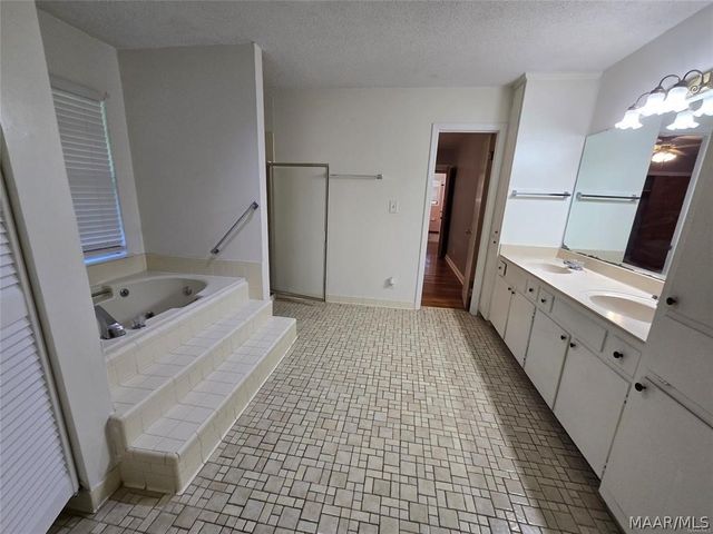 111 Easthaven Road B, Montgomery, AL 36109