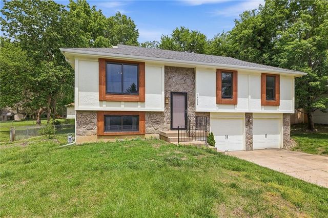 14208 W 63rd Street, Shawnee, KS 66216