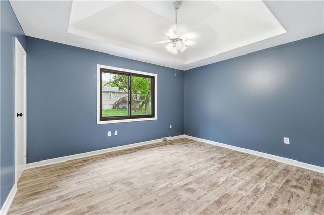 14208 W 63rd Street, Shawnee, KS 66216