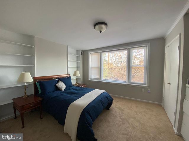 414 N 31ST ST, Philadelphia, PA 19104