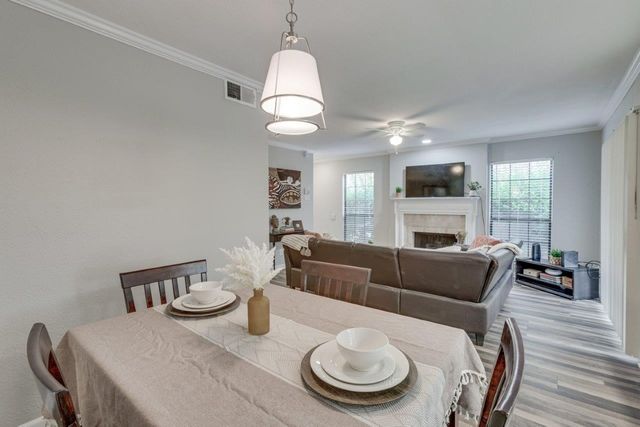 15151 Berry Trail 401, Dallas, TX 75248