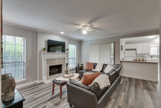 15151 Berry Trail 401, Dallas, TX 75248